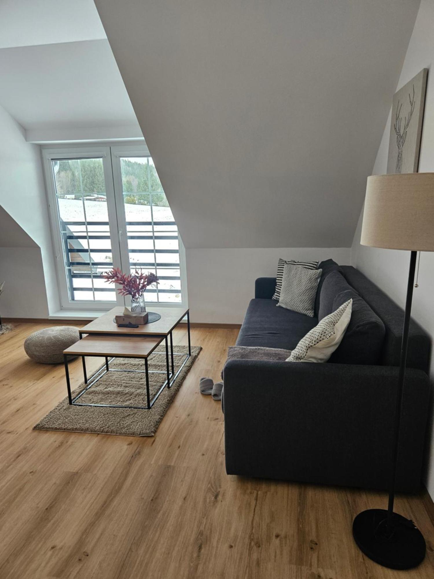 Horsky Miki Apartment
