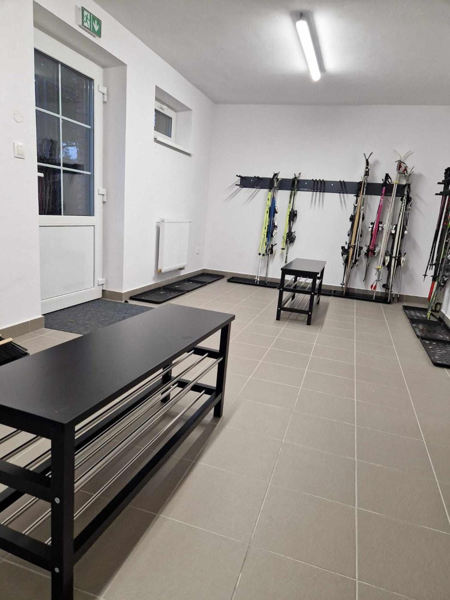Horsky Miki Apartment
